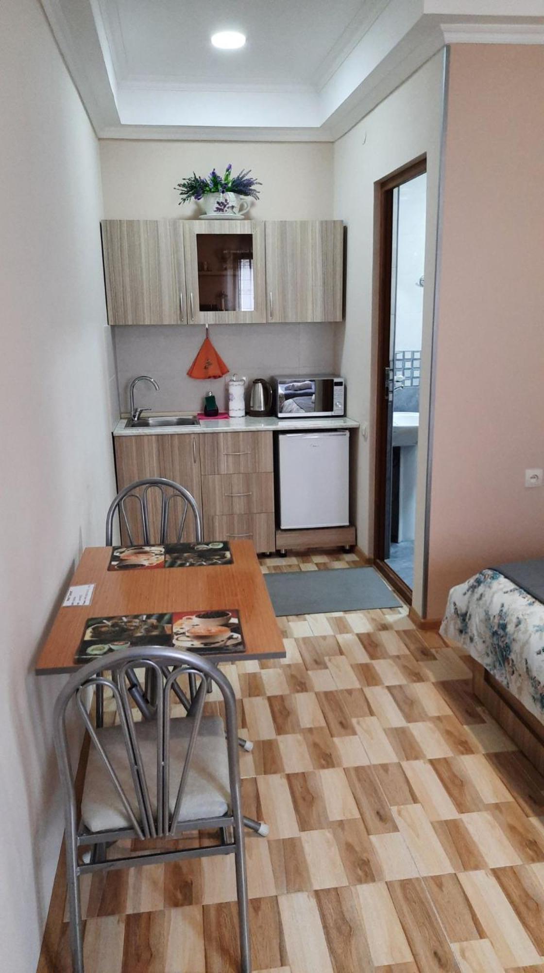 Hotel Central Kutaisi Dış mekan fotoğraf