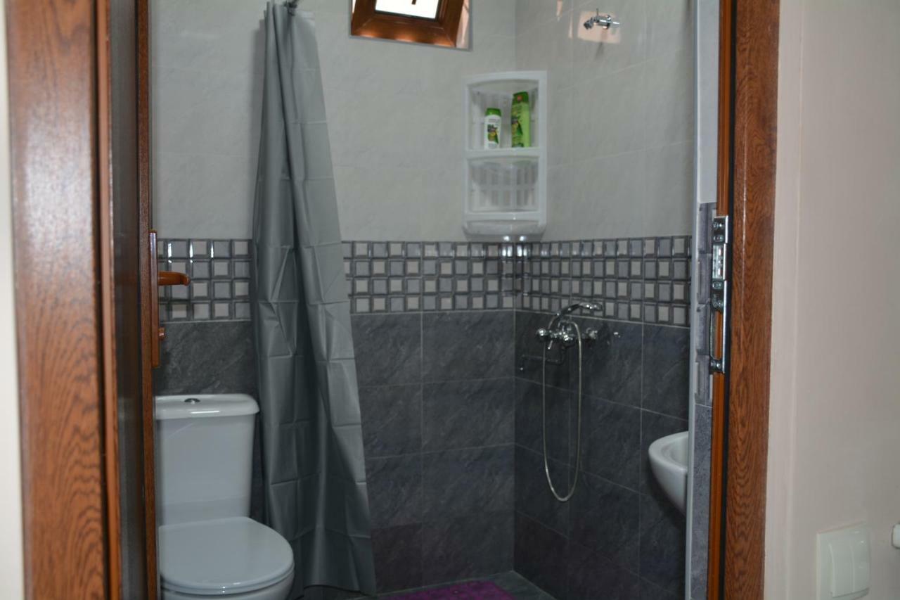 Hotel Central Kutaisi Dış mekan fotoğraf